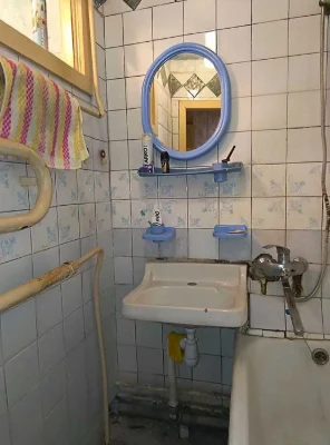 For sale: 2-room apartment on P. Pole, Nauki Ave., 66
