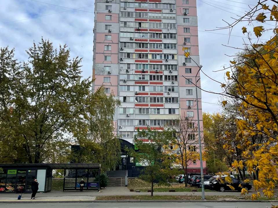 Квартира. вулиця Миколи Ушакова, Київ