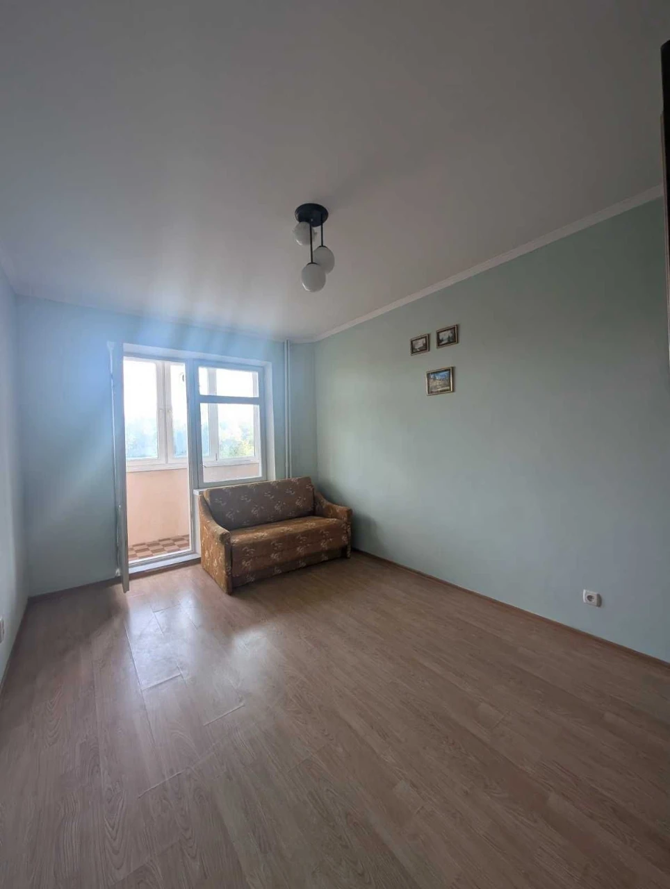 Sale of a 3-room apartment 63.6 sq.m. Near Grechany