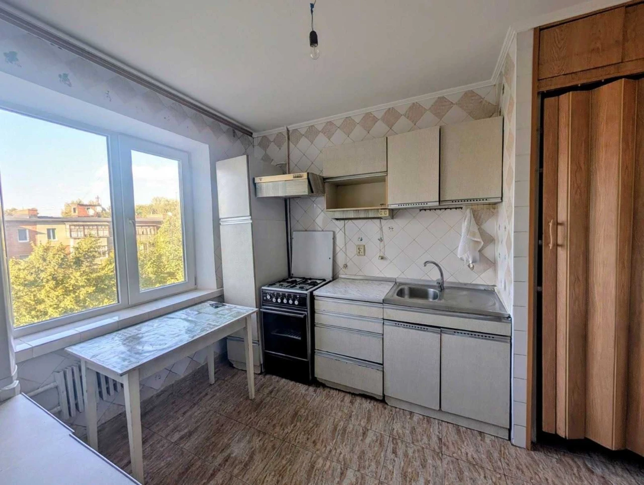 Sale of a 3-room apartment 63.6 sq.m. Near Grechany
