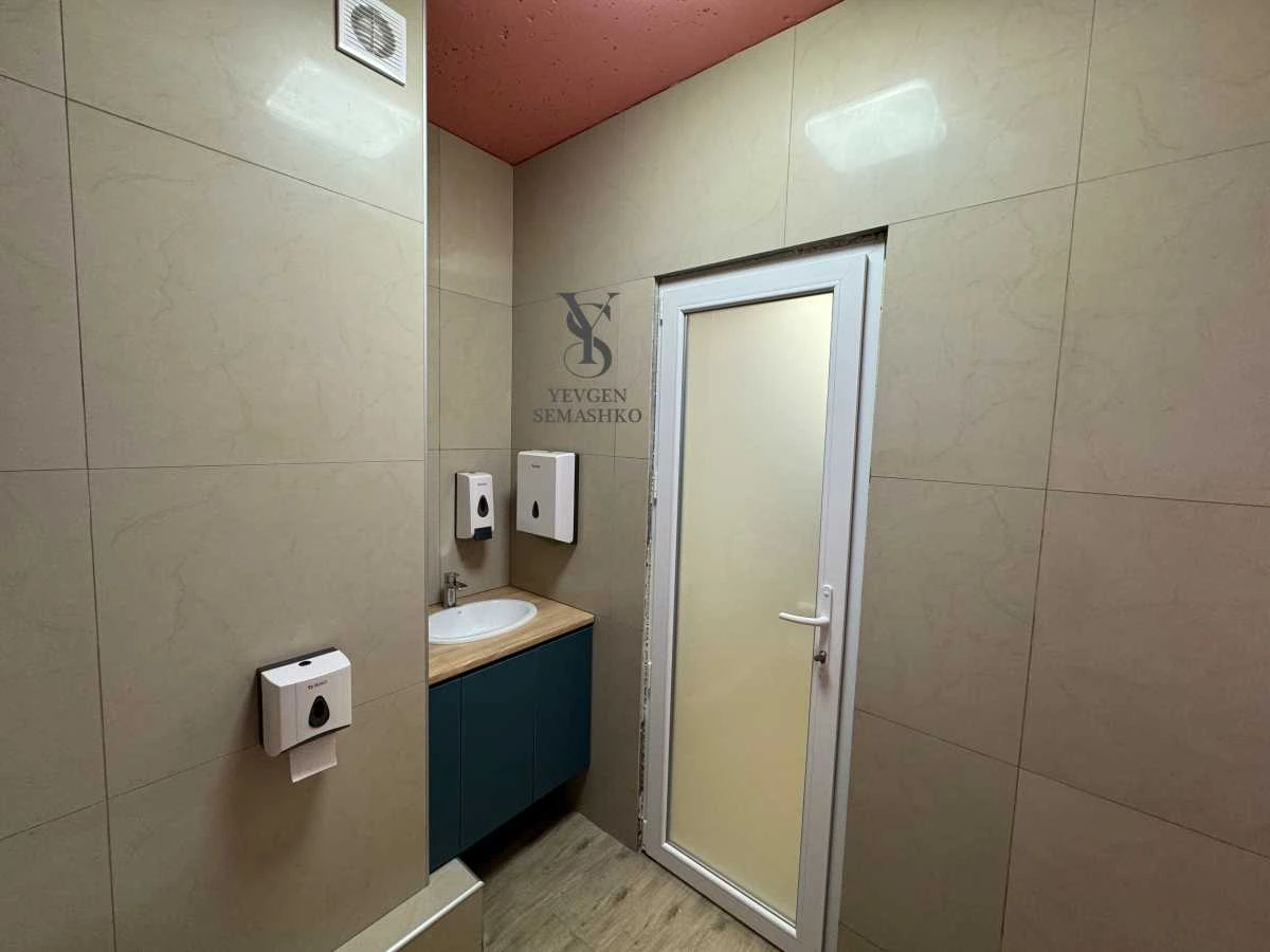 Продається двокімнатна квартира (56 м²) у Києві, Святошинський район
