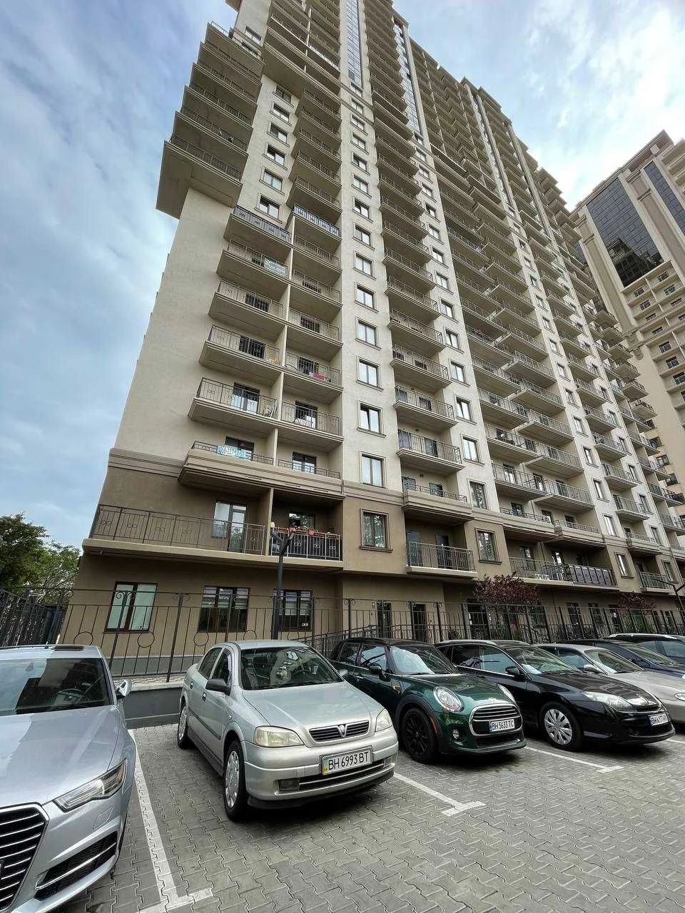 Уютная студия на 4 этаже с балконом в ЖК "Акрополь" на 5 ста