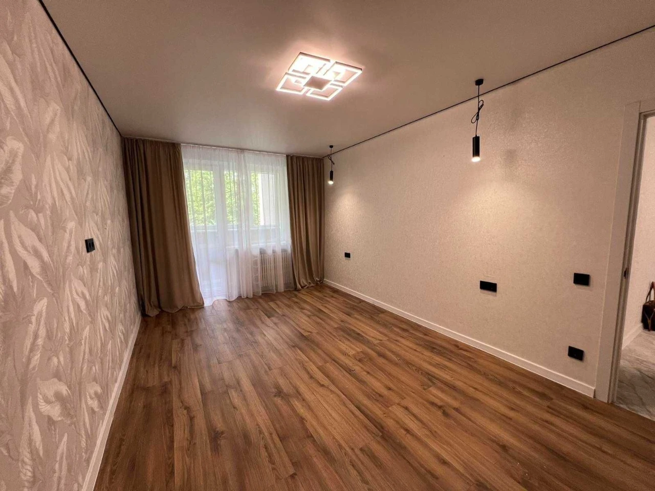 Продаж 3-кімнатної квартири 71 кв. м на Гречанах біля парку Чекмана