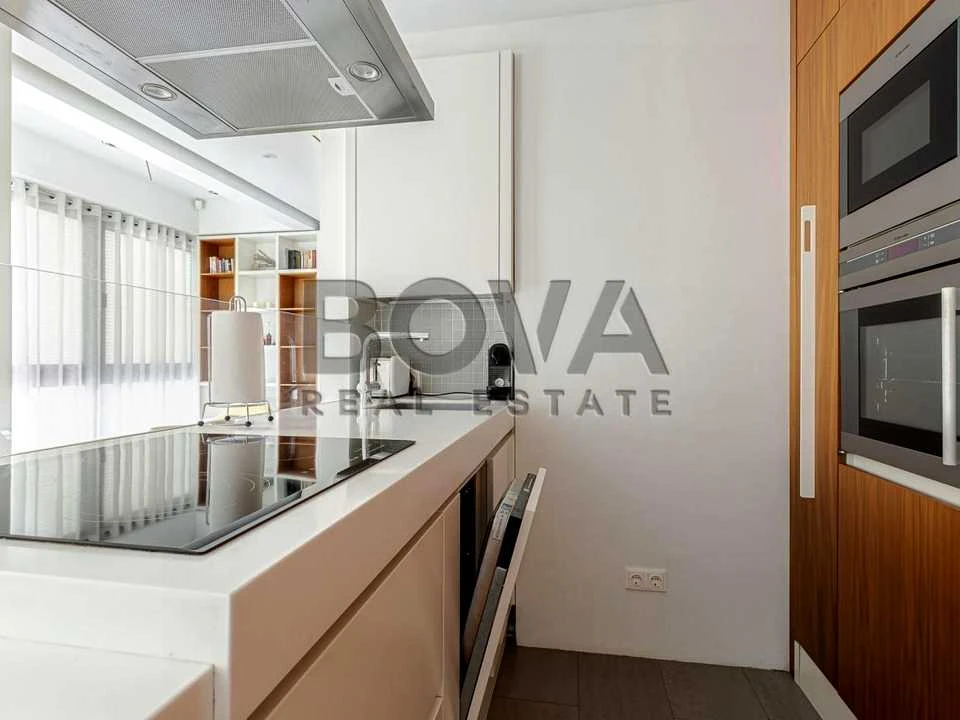 Apartment. Bogdan Khmelnytsky Street, Kyiv