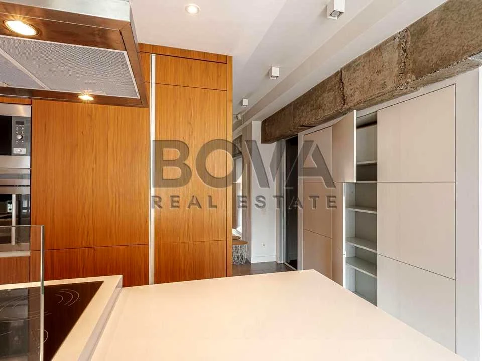 Apartment. Bogdan Khmelnytsky Street, Kyiv
