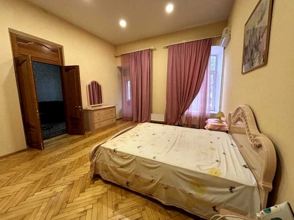 Apartment. European Street, Odessa