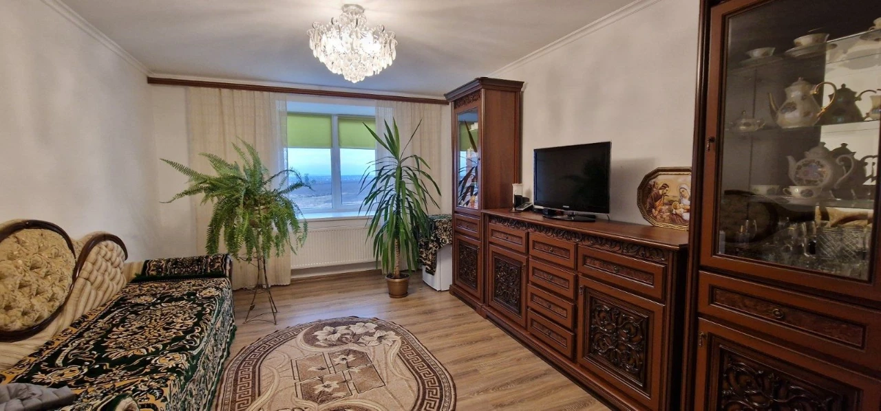 Sale of a 1-bedroom apartment 44 sq m in a brick building with heating__