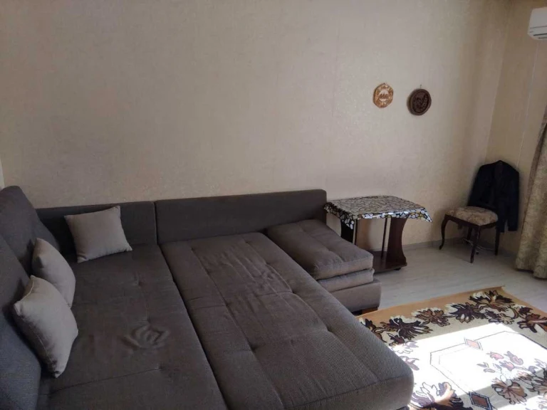 Rent 1-bedroom apartment 44 sq m, Staronavodnitska St., 8A