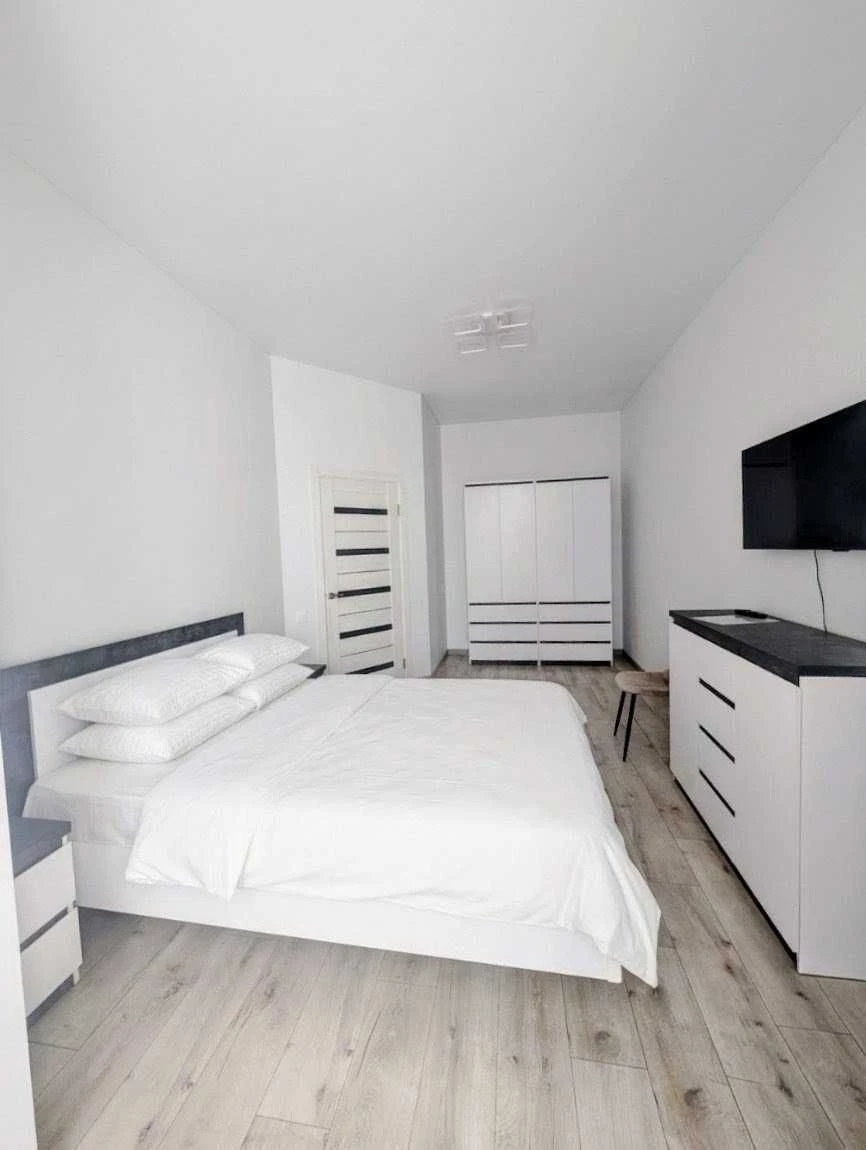 Sale of 1-room apartment 37.3 sq. m Status Park Starokostantyniv