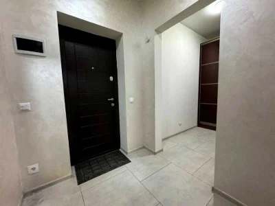 Apartment. Zakhisnykiv Mariupol' вул.