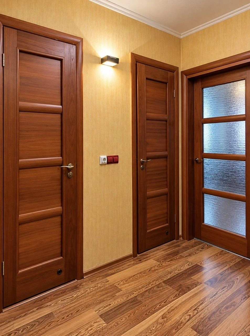 Sale of a spacious 4-bedroom apartment with autonomous heating