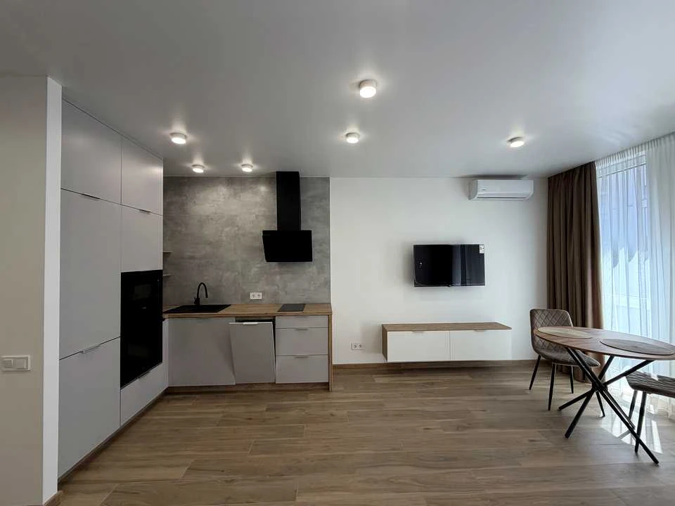 Apartment. Lviv, Lemkovska st.