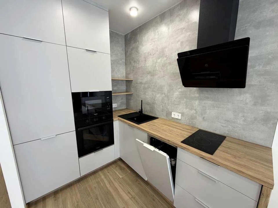 Apartment. Lviv, Lemkovska st.