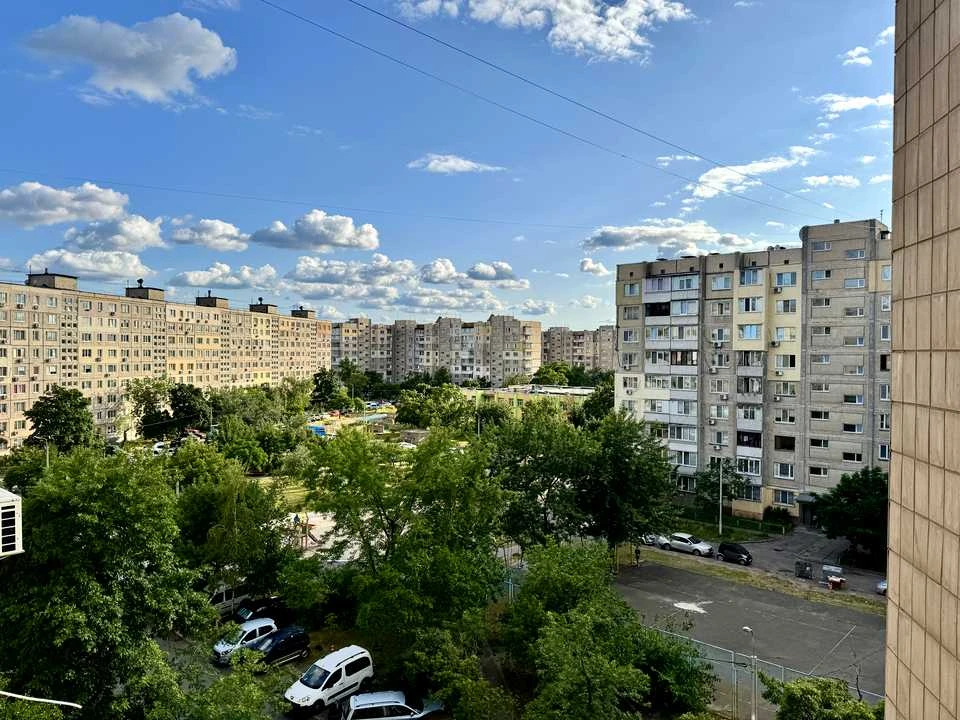 Квартира. Киев, Приречная ул.