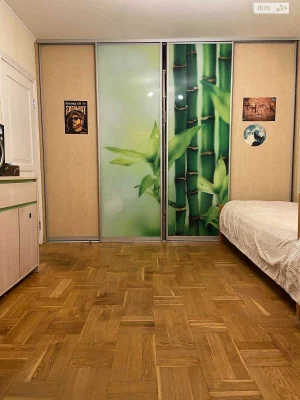 Продається квартира в Позняках
