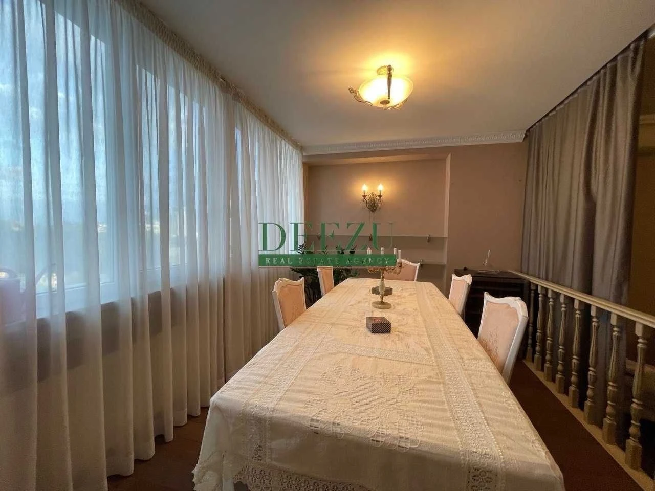 Продаж 3-х кімнатної квартири 130м2 в ЖК "Новопечерські липк
