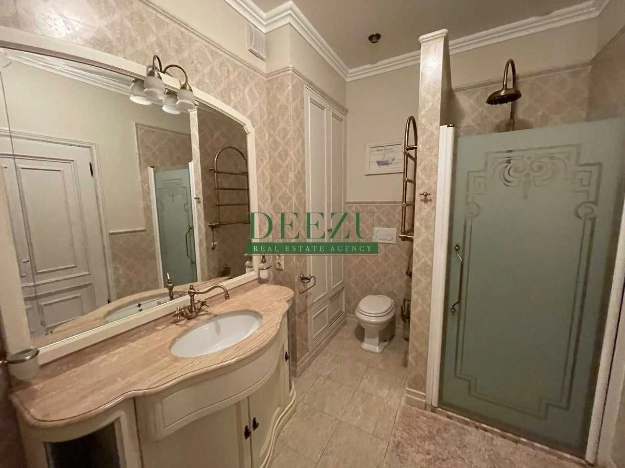 Продаж 3-х кімнатної квартири 130м2 в ЖК "Новопечерські липк