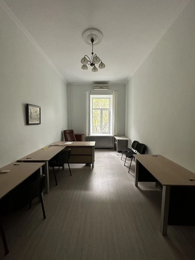 Продаётся квартира на улице Болбочана, 4