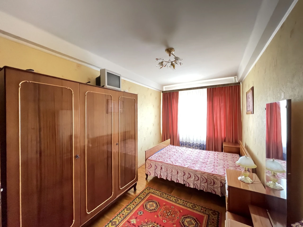 Apartment for rent on Sholom-Aleyhe Street 1 in Kyiv / W-7475406