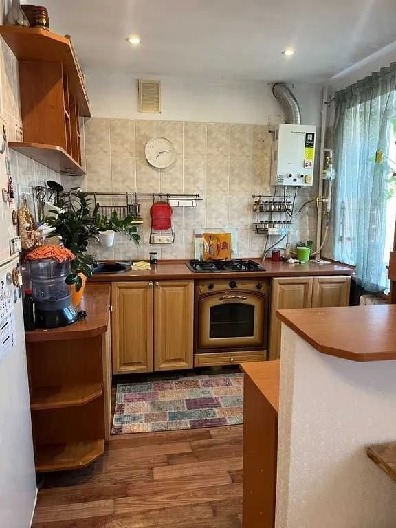 Квартира в аренду, 1 комната, Подол, Турівська 19, метро Тарас Шевченко
