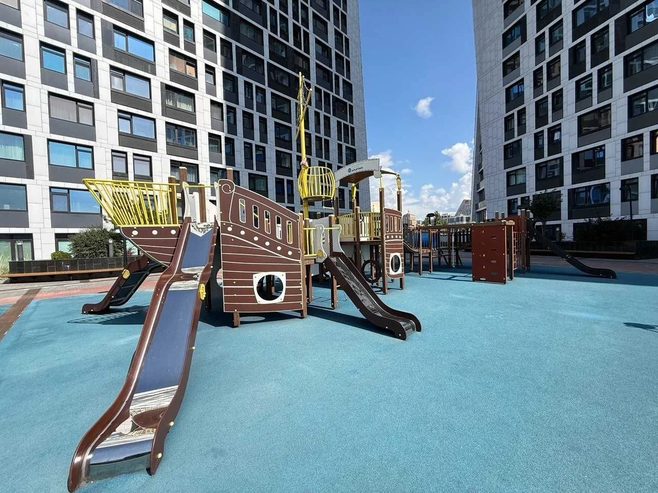 Від Власника, Видова 97 кв. м, ЖК "Manhattan", Берес