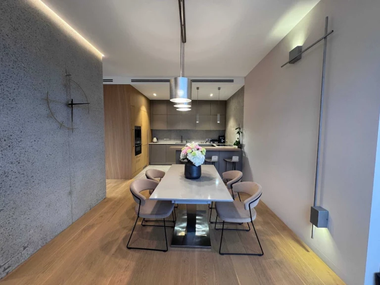 Продаж видової 4-кімнатної квартири 145 м² у ЖК «Ярославів Г