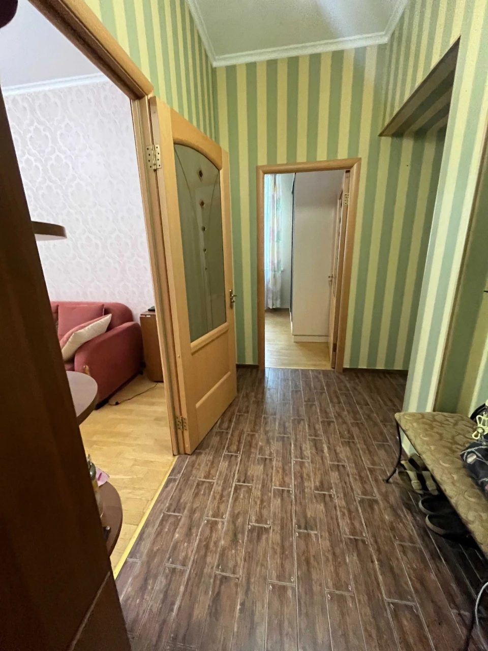 Apartment for Sale 3 rooms. Street Vyzhhorodska 50, Stalink