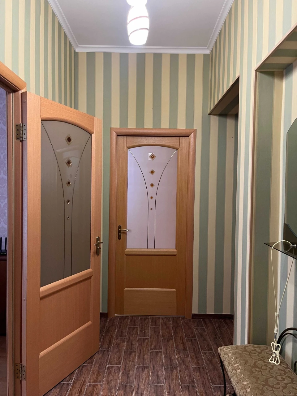 Apartment for Sale 3 rooms. Street Vyzhhorodska 50, Stalink
