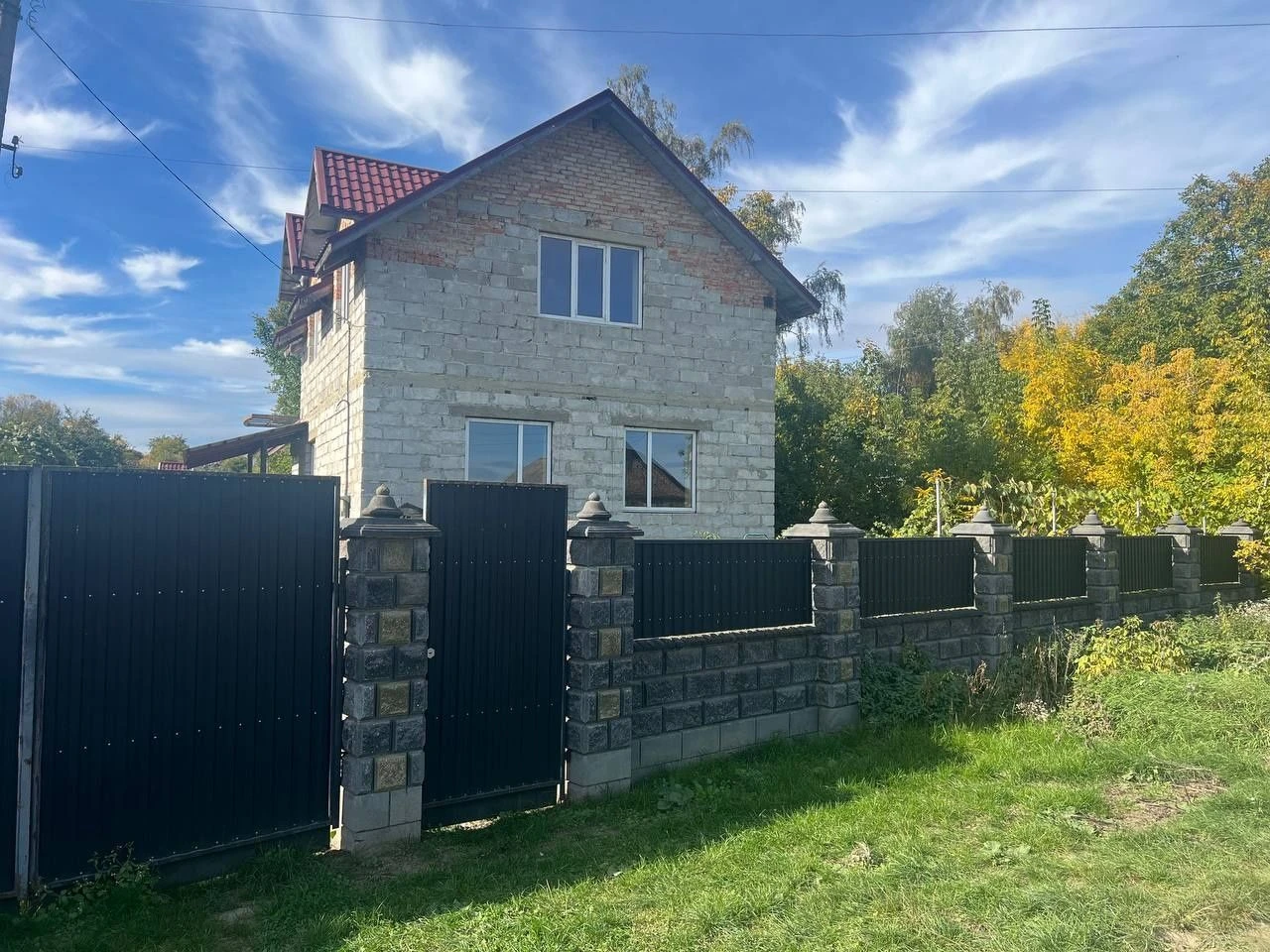 Two-story house 180 square meters near Rivne, 52 acres