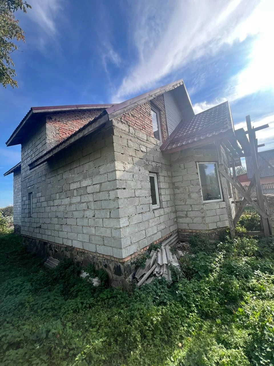 Two-story house 180 square meters near Rivne, 52 acres