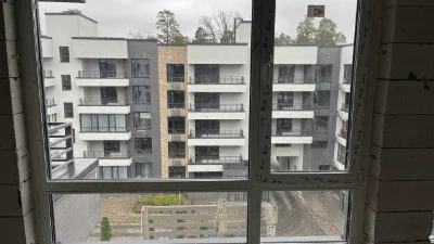 ПРОДАЖ 3-кімнатної квартири з ГАРДЕРОБОМ 77 кв. м на вул. Квітки Циси