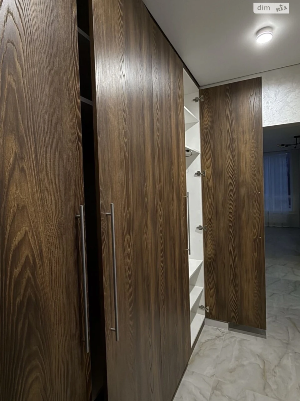 Продаж Квартира Микільська Слобідка