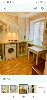 Bright and spacious! 3rd floor. Brick house. Selling 1 bedroom apartment.