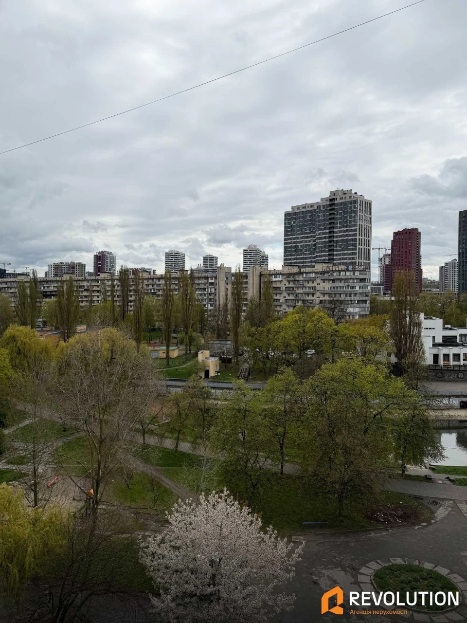 Sale of 4-room apartment 84.5 m2, George Gongadze Avenue