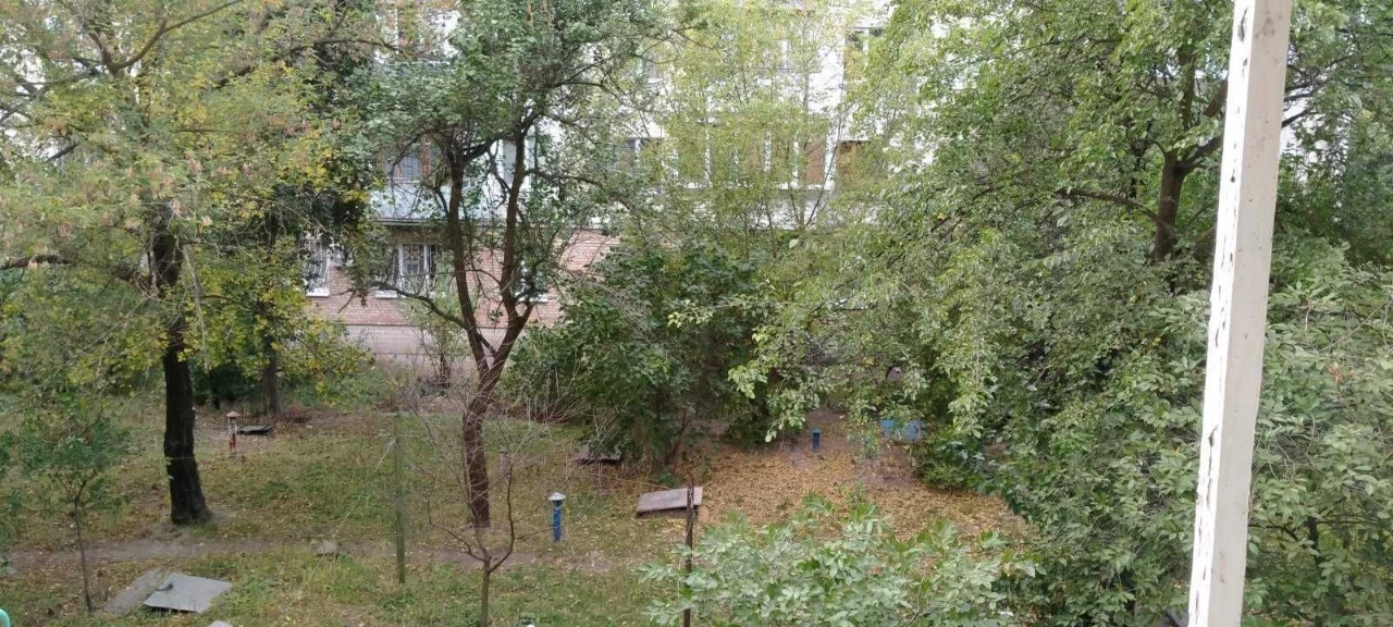 Продам 1 ком кв ул Полеская 16, Новая Дарница, Дарницкий Ж/Д