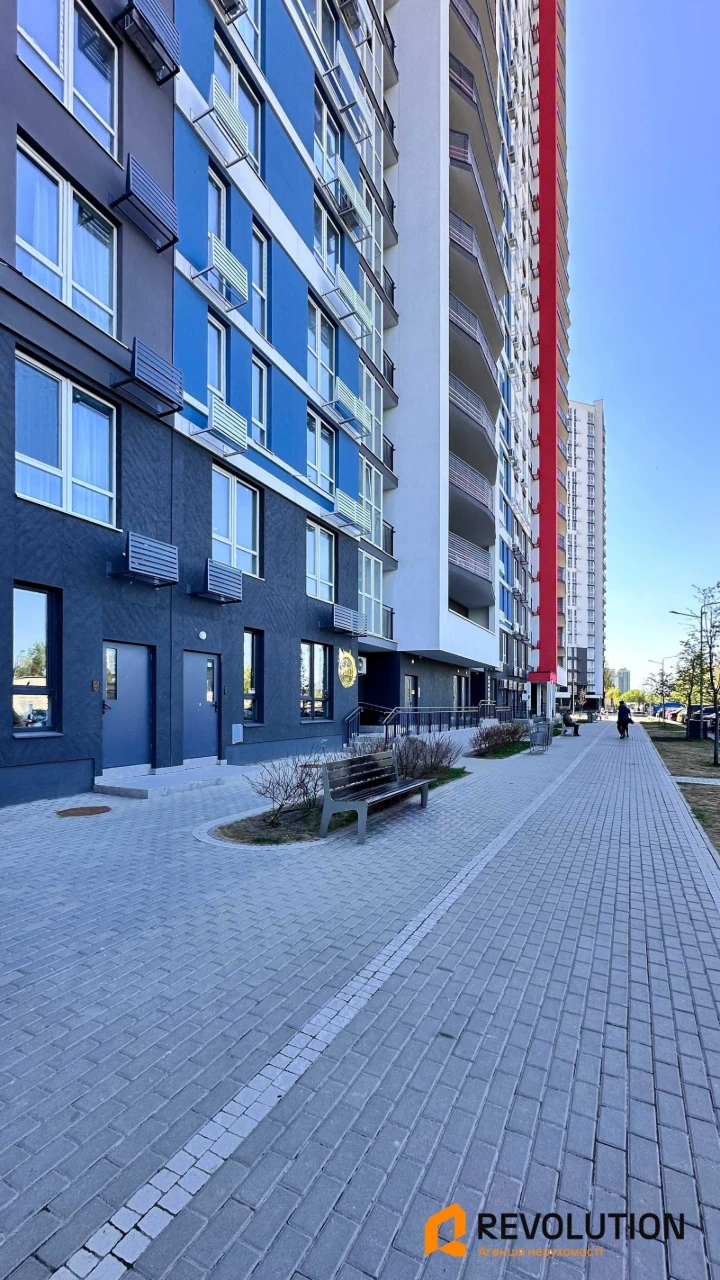 Без комісії. Продаж 1-кімнатної квартири 44.35 м2, ЖК "Причал 8", Дарница