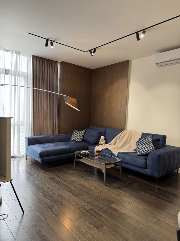 1-bedroom apartment for sale. River stone