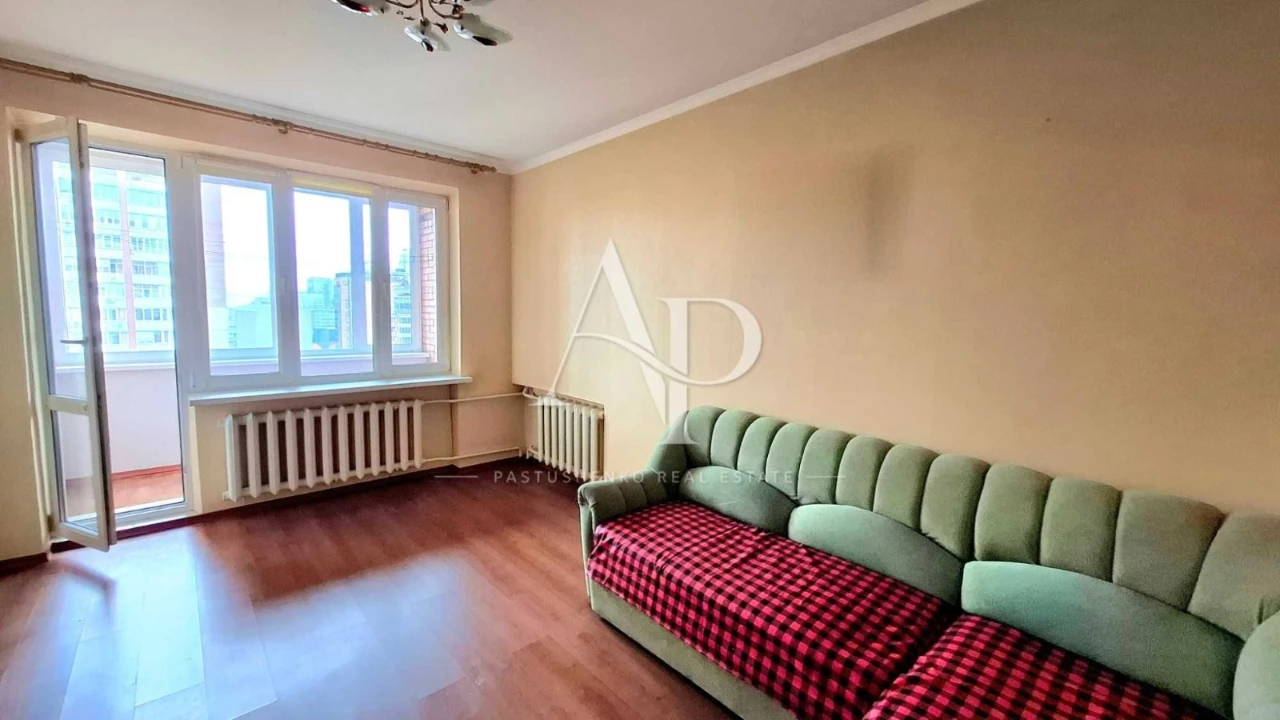 Sale of a 3-room apartment 110 sq. m on Levikovsky Street