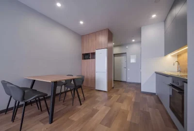Stylish 2-bedroom apartment for sale, 49 sq m, with appliances in Slavutich residential complex
