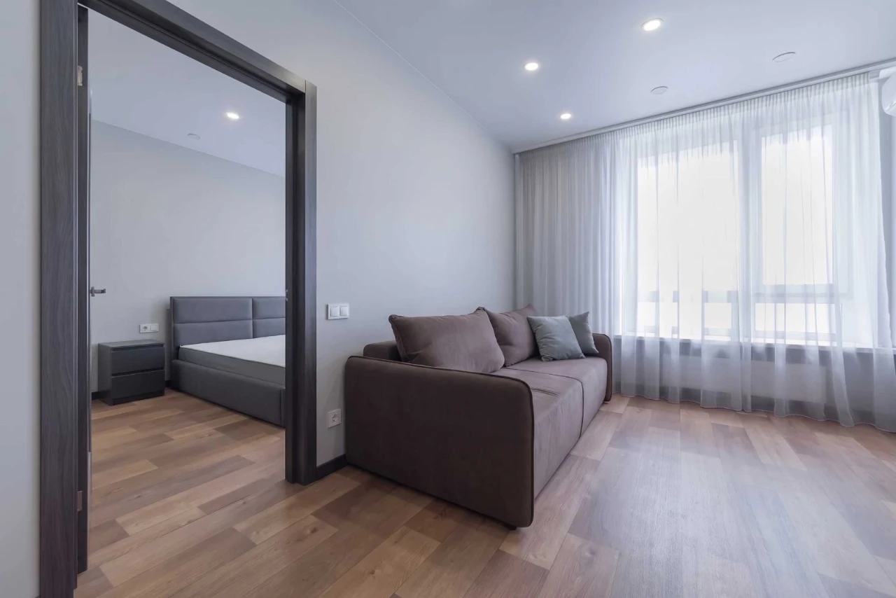 Stylish 2-bedroom apartment for sale, 49 sq m, with appliances in Slavutich residential complex