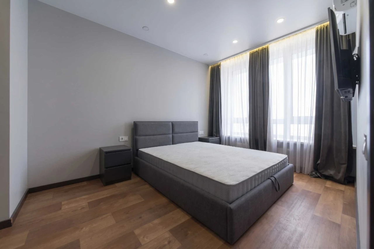 Stylish 2-bedroom apartment for sale, 49 sq m, with appliances in Slavutich residential complex