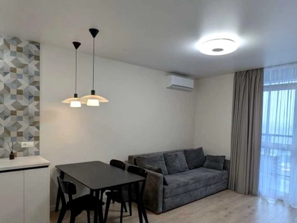 Apartment. John McKeon St, Kyiv