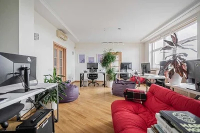 Sale of a 5-bedroom apartment. Taras Shevchenko Boulevard 11.