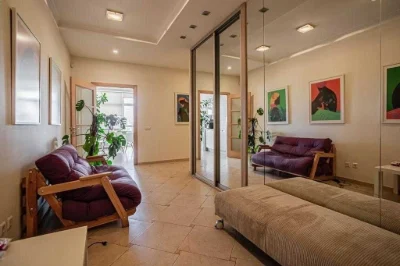 Sale of a 5-bedroom apartment. Taras Shevchenko Boulevard 11.