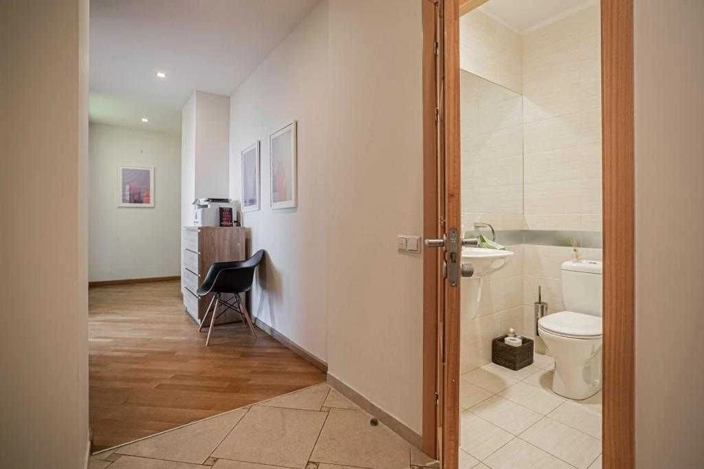 Sale of a 5-bedroom apartment. Taras Shevchenko Boulevard 11.