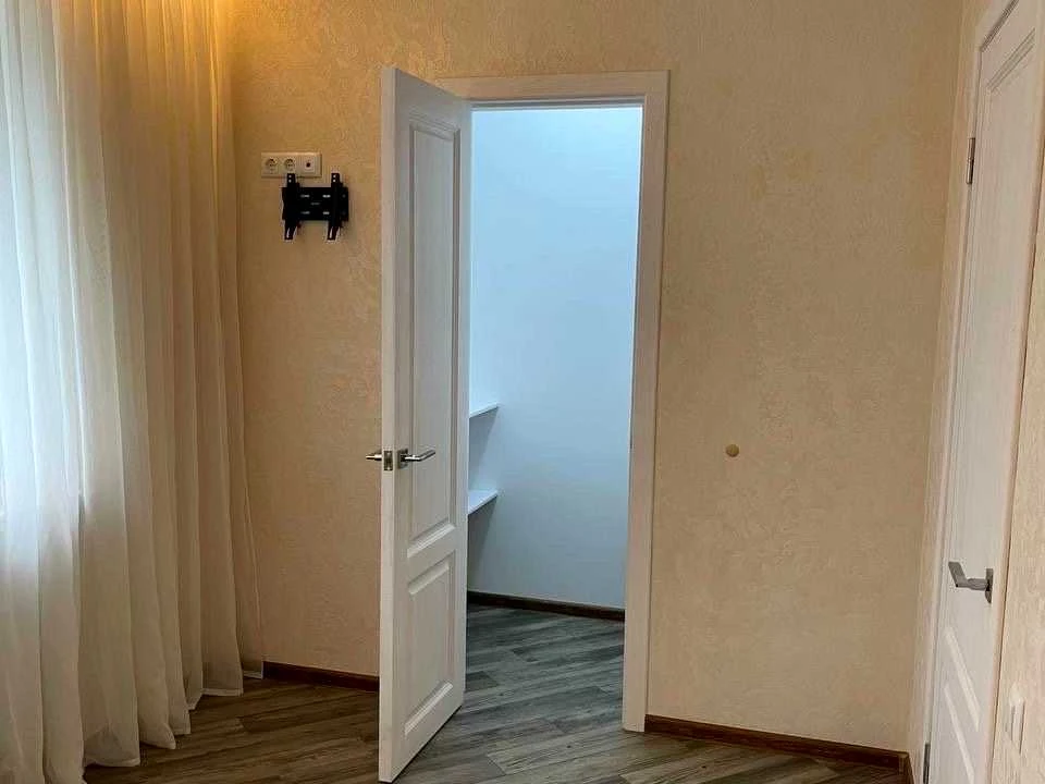 Квартира. Київ, Олени Теліги вул.