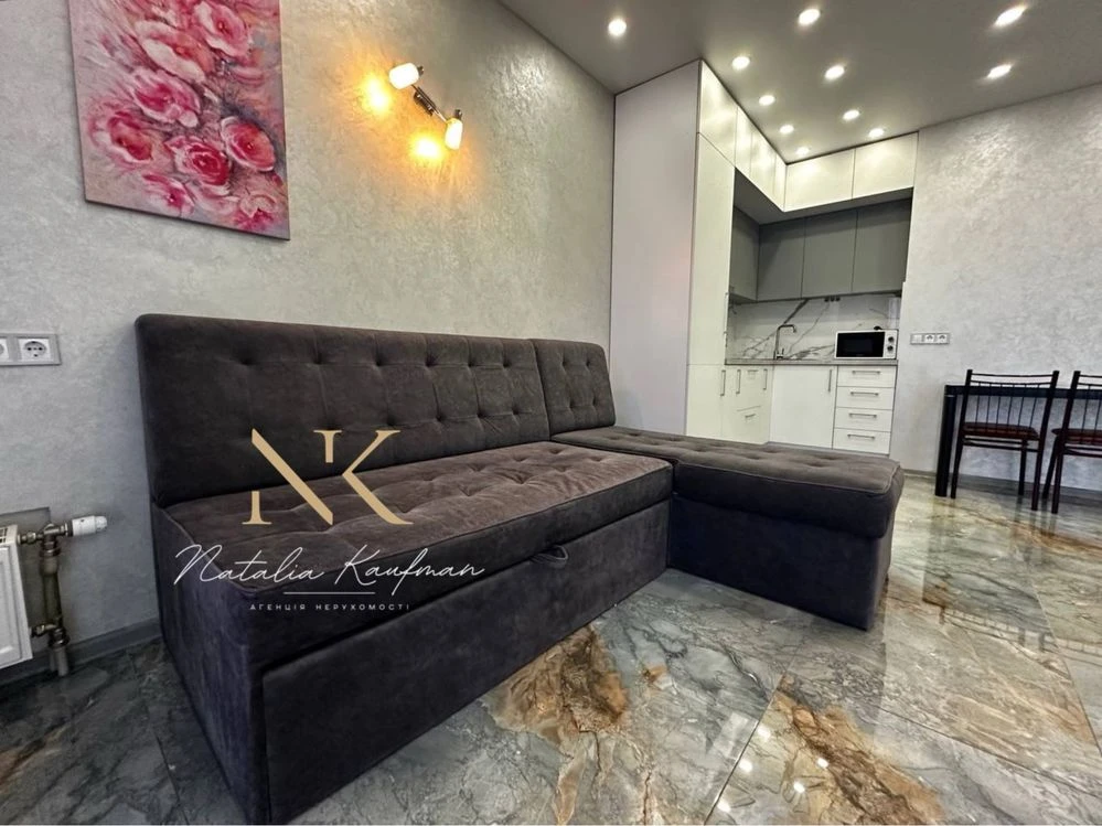 Studio apartment for sale 32 sq m. Comfort Town