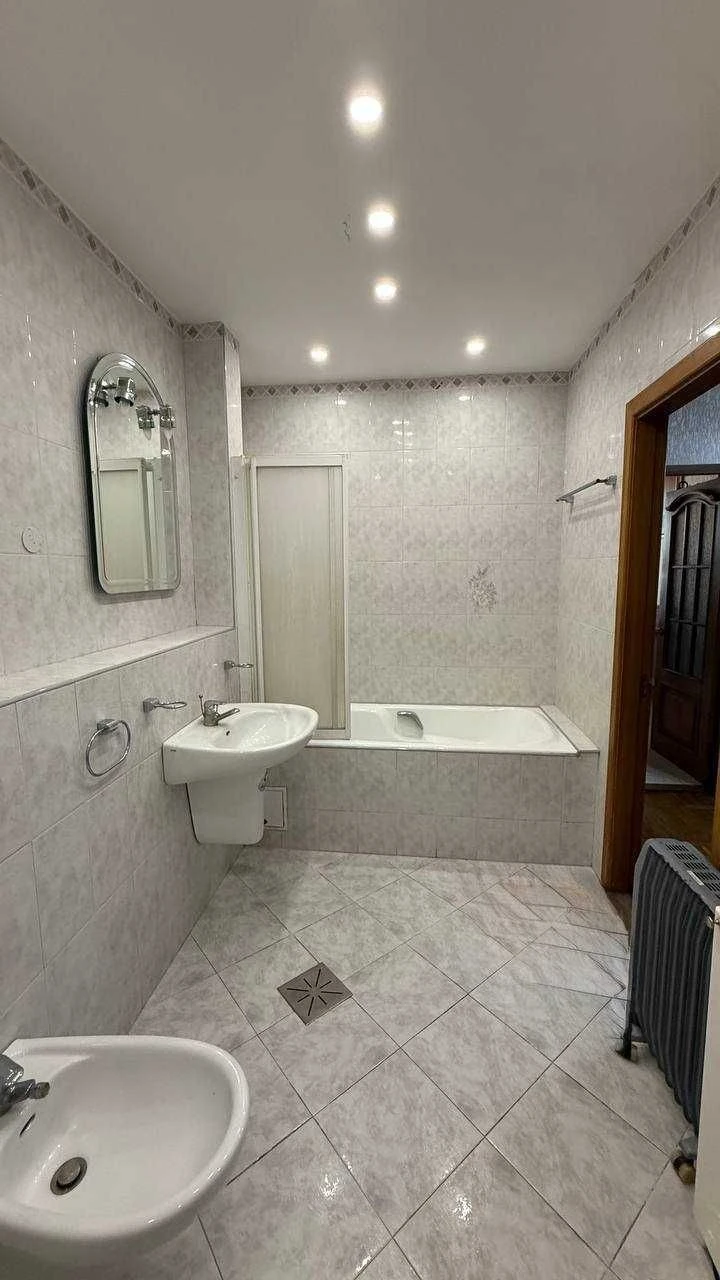 Three separate rooms, Lypky Arsenals, Pechersk, Mariinsky Park