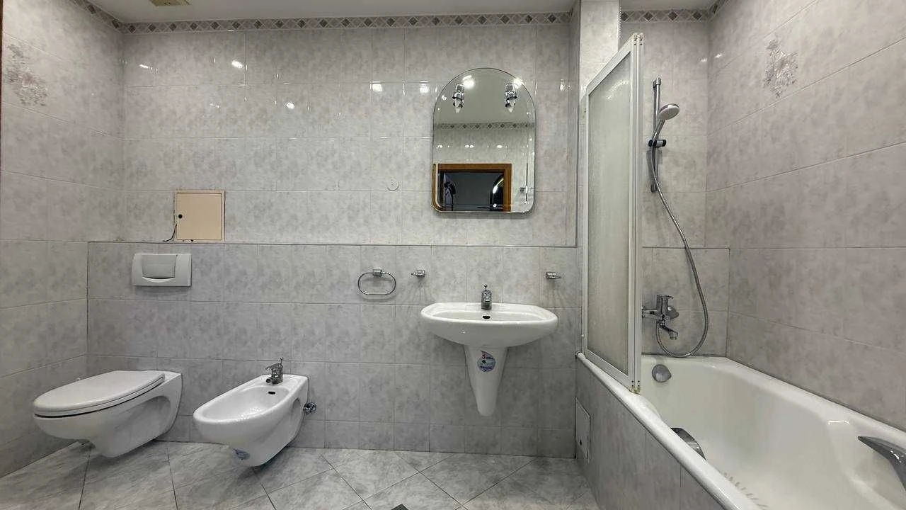 Three separate rooms, Lypky Arsenals, Pechersk, Mariinsky Park