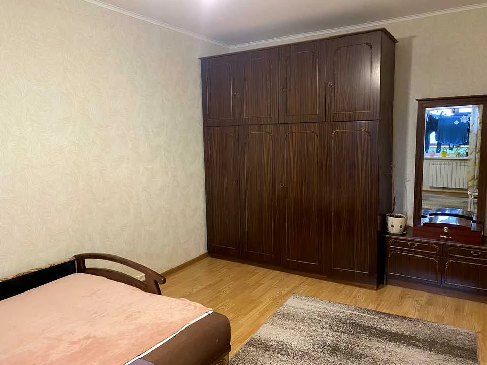 Apartment. Kyiv, Red Kaliny Prospect